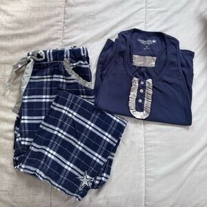 Cowboys Her Style  Navy Plaid Women’s Pajama Set Size Med